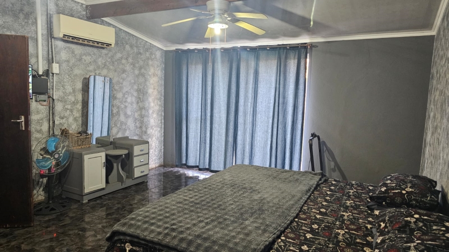 4 Bedroom Property for Sale in Kuruman Northern Cape